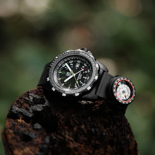 RECON Nav Spec, 46 mm, Outdoor Explorer Watch - 8837.SET