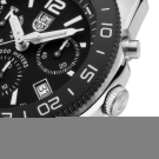 Pacific Diver Chronograph, 44 mm, Diver Watch - 3143.M, Detail view with focus on the diving bezel and screw in crown