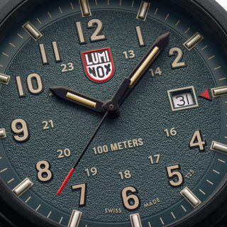 Atacama Field 1960, 44MM, - XL.1977