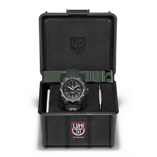 RECON Nav Spec, 46 mm, Outdoor Explorer Watch - 8837.SET