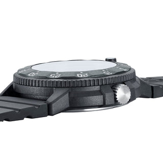 Original Navy SEAL, 43 mm, Dive Watch - 3007.EVO.S	, Side view with crown and strap