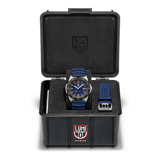 FORCE BLUE Pacific Diver Dive Watch, 44 mm