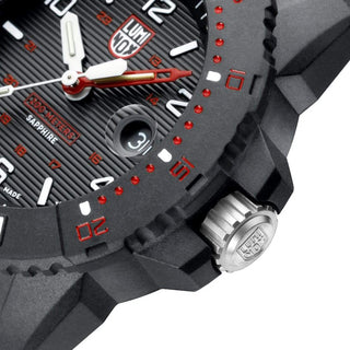 Navy SEAL, 45 mm, Military Dive Watch - 3615, Detail view with focus on the bezel and screw in crown