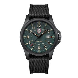 Atacama Field 1960, 44MM, - XL.1977